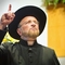 Lester: Cubs anthem singer performs 1-man play of hero priest Fr. Damien