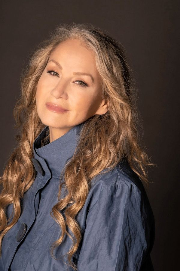 Singer Joan Osborne heads to SPACE in Evanston Sunday, Sept. 25, with a recent album release and a load of new music.